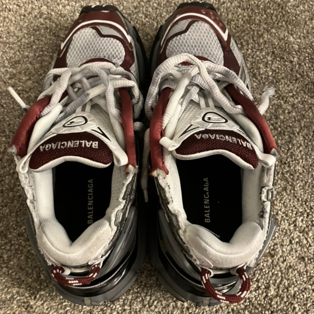 Men’s Balenciaga sneakers - Picture 3 of 3